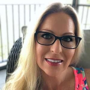 Meet your Posher, Teresa